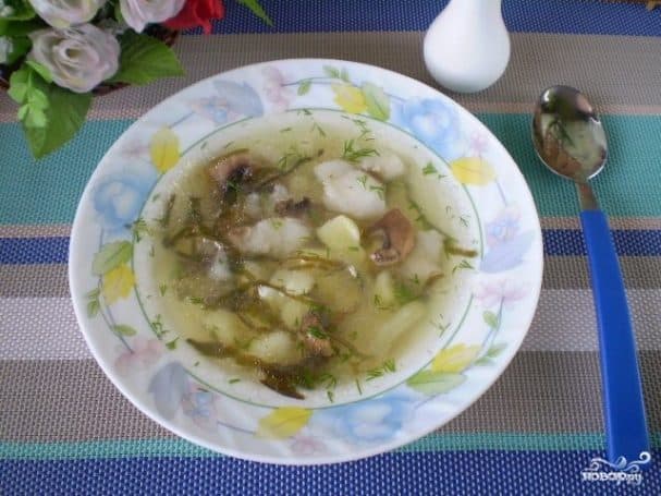 Рыбны суп з грыбамі