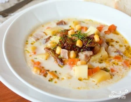 Суп з курайчынай з копчоным курылам