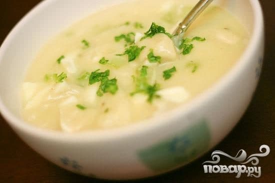 Суп з куркою та клецями