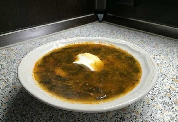 Суп с курицей и щавелем