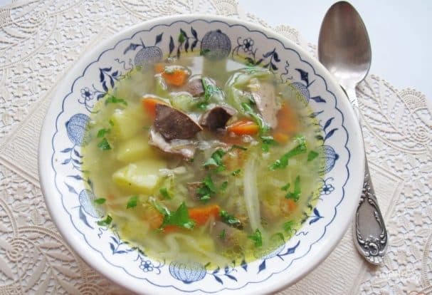 Суп з курячою печінкою