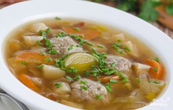 Суп з мясам у мультаварцы