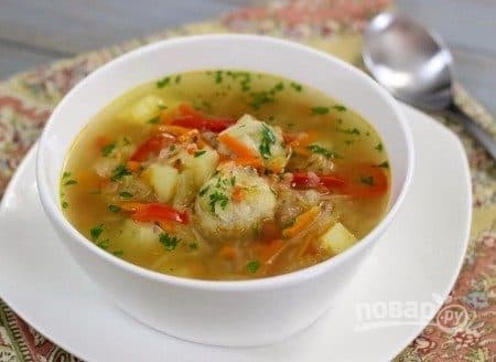 Cabbage soup with fresh cabbage