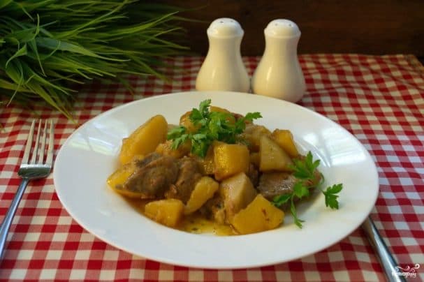 Pork with potatoes in the oven