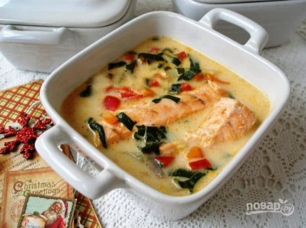 Salmon cheese soup