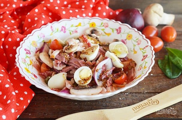 Смачны мясны салат