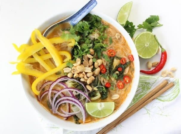 Thai noodle soup