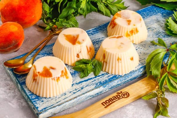 Творожнае суфле з персікамі