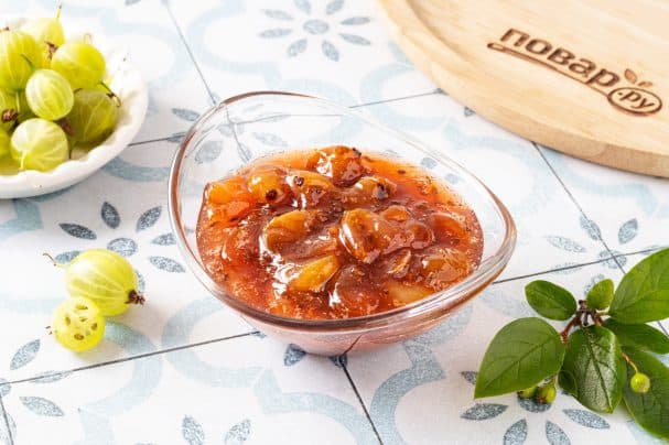 Gooseberry jam without water