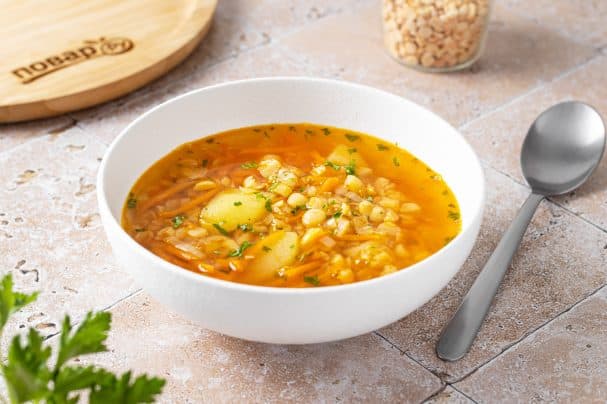 Delicious meatless pea soup