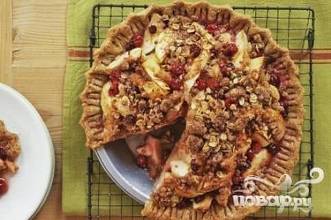 Apple-cranberry pie