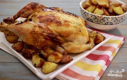 Baked chicken with potatoes