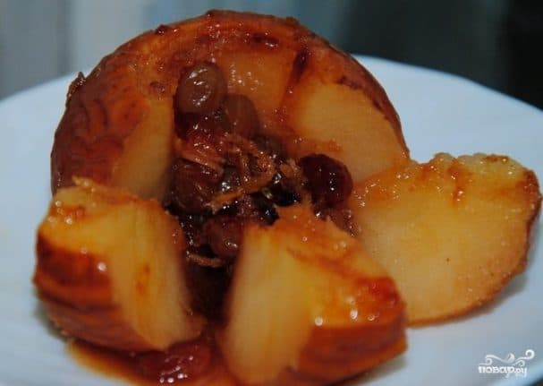 Запечаныя яблыкі з цукром