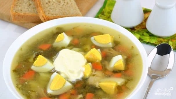 Зелёны боршч з курыцай