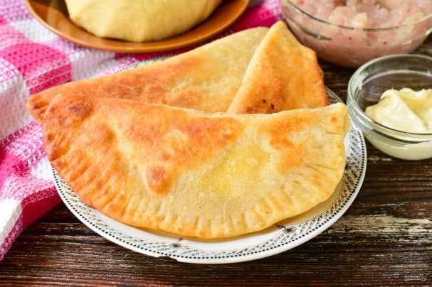 Chebureks in butter