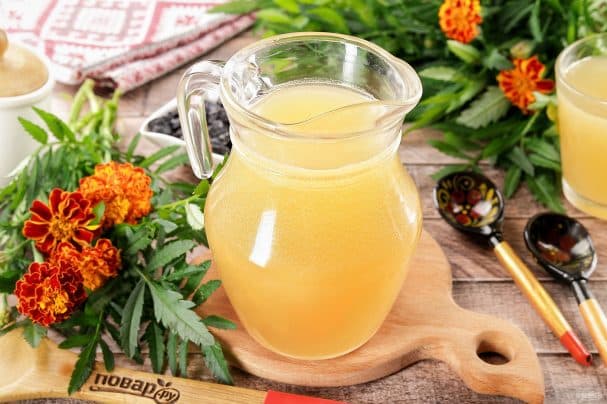 Homemade Bread Kvass