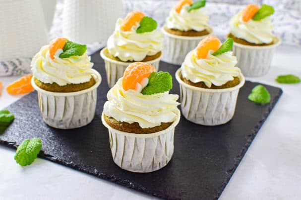 Pistachio cupcakes