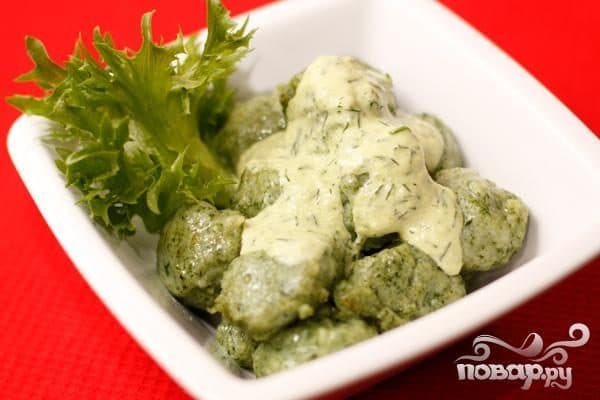 Кляцкі з бульбай са шпінатам