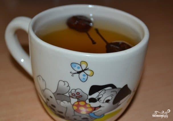 Кампот з сухфруктаў для дзіцяці