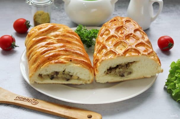 Кулебяка з капустай і грыбамі