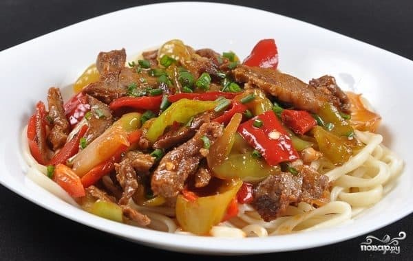 Beef lagman in a multicooker