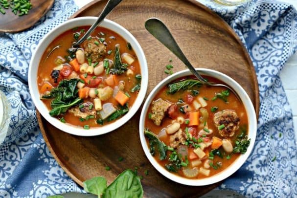 Minestrone with turkey