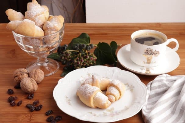 Рогалики з ізюмом