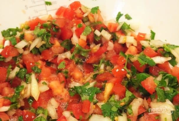 Fresh tomato salsa