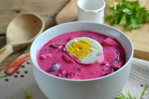 Classic cold borscht