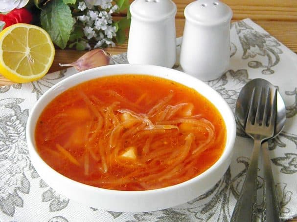 Vegetarian borscht