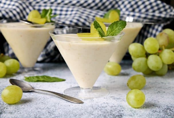 Grape mousse
