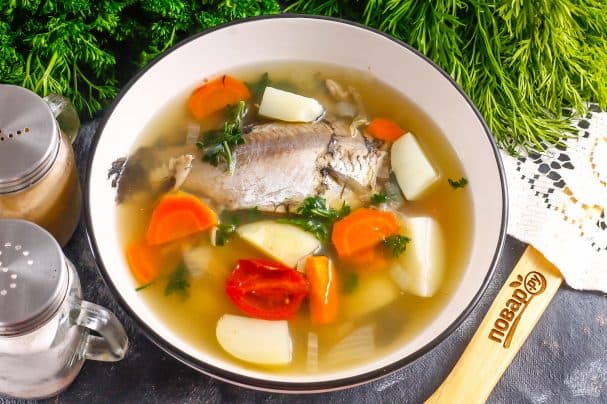 **Jellied Fish Soup**