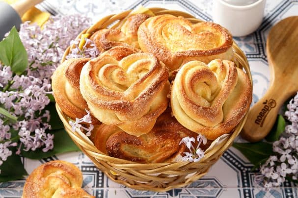 Булочки плюшки