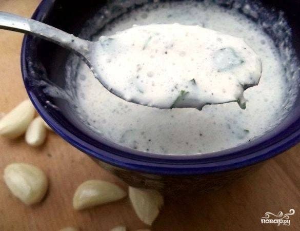 Часниковий соус ізі сметаною