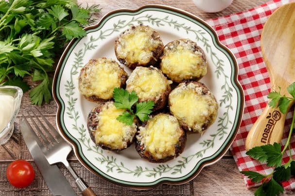 Фаршированные грибы в аэрогриле