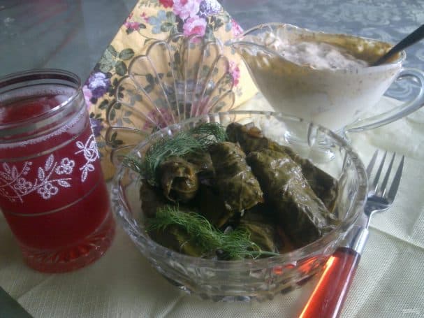 Голубці з виноградних листків