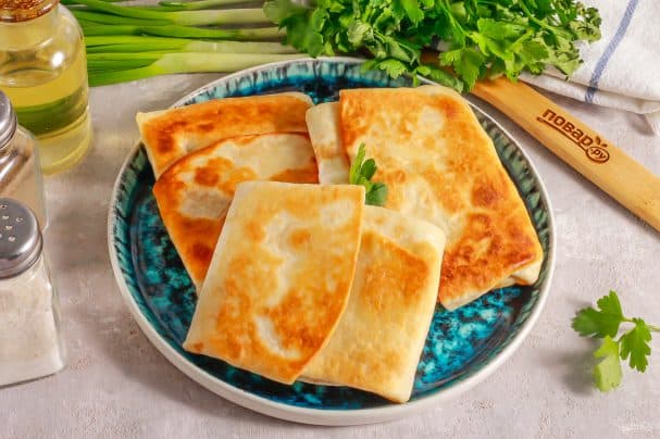 Хачапури из лаваша с творогом