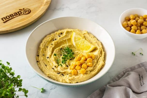 Хумус из консервированного нута