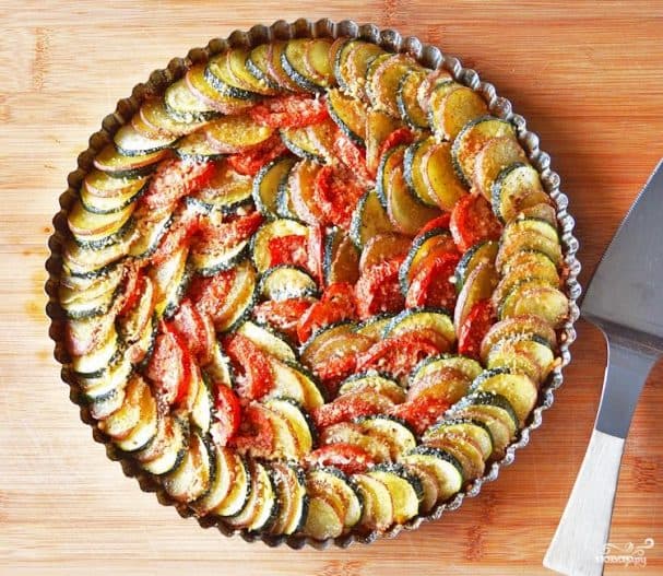 Кабачки, запечені з картоплею