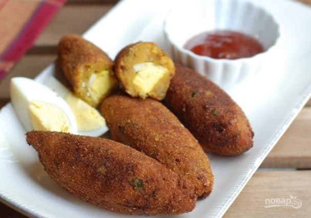 Картофельны кебаб з яйком