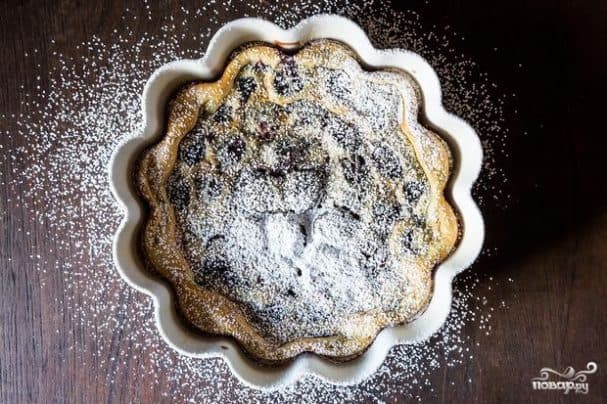 Клафуті з вишнями