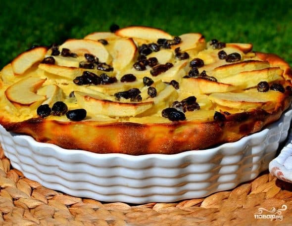 Клафути с яблоками