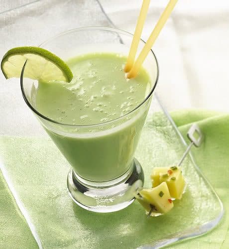 Lime and Kiwi Cocktail