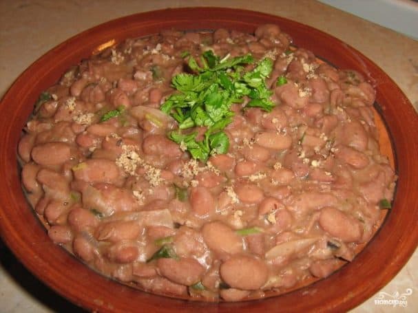 Лобіо з гранатом