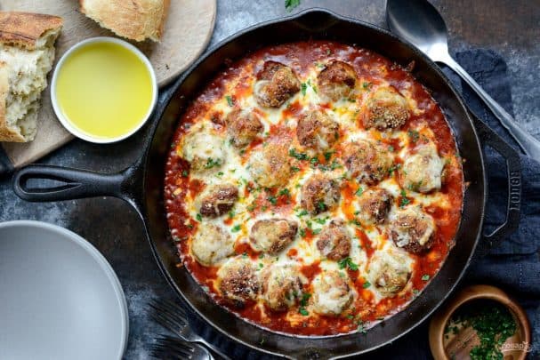 Митболы из курицы с сыром