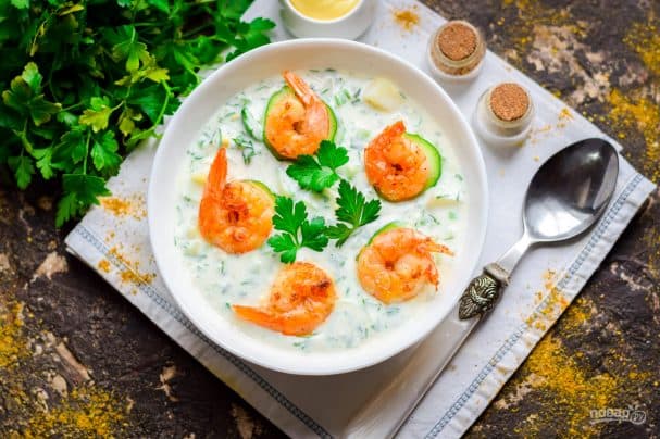 Окрошка з креветками