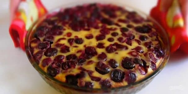 Пирог с вишней