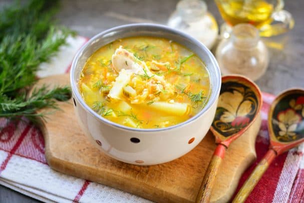 Рассольнік з пшаной крупай