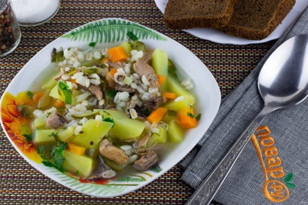 Розсолник з тунцем