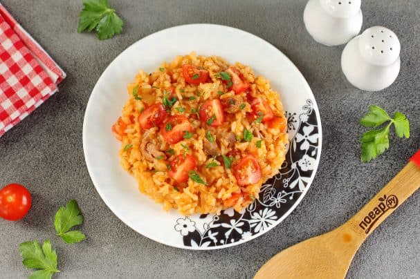 Рызота з кансэрваваным тунцом